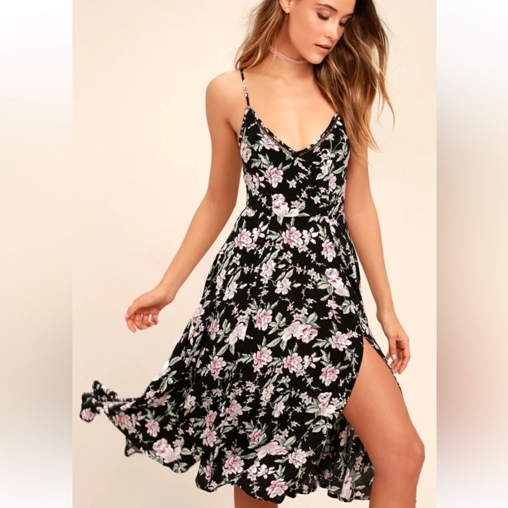 Esperanza Black Floral Print Midi Dress